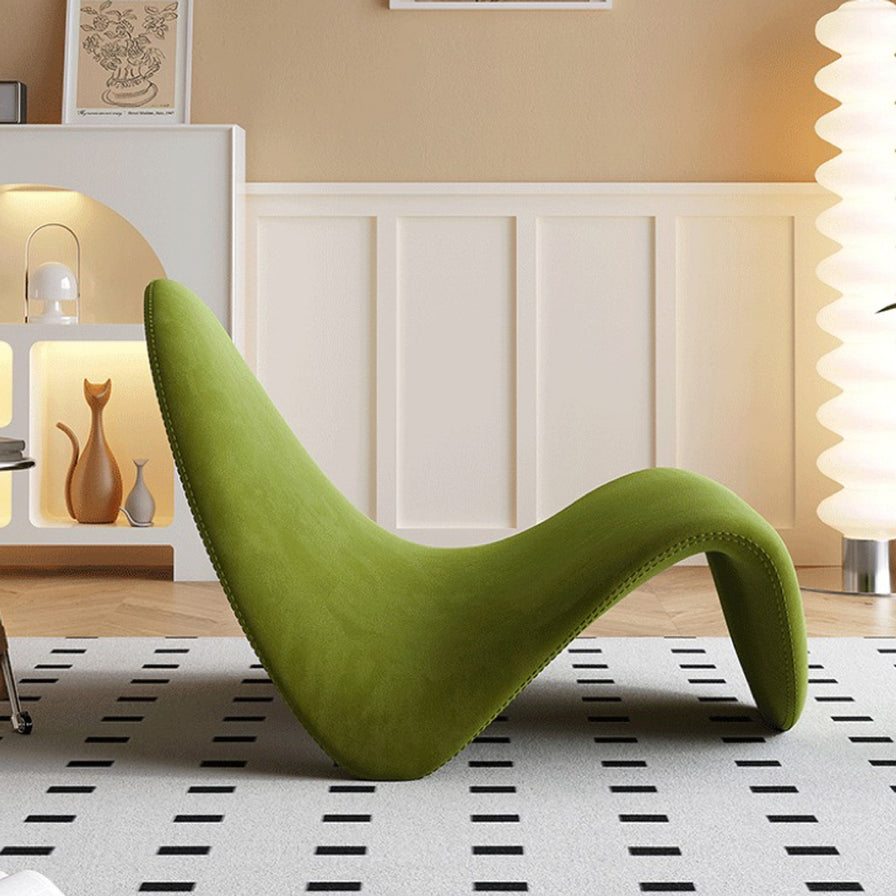 Curvy Velvet Lounge Chair