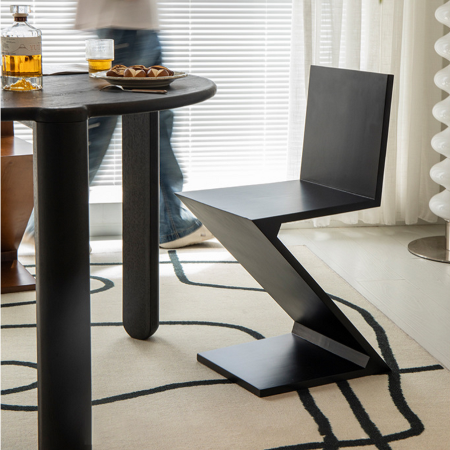 Pivot Z Wooden Chair